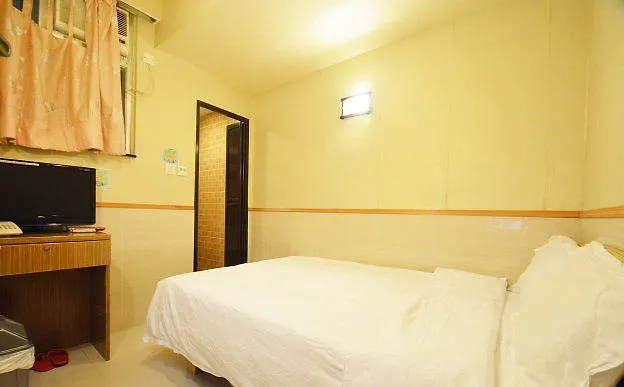 Yiu Fai Guest House Hong Kong 3*,  China